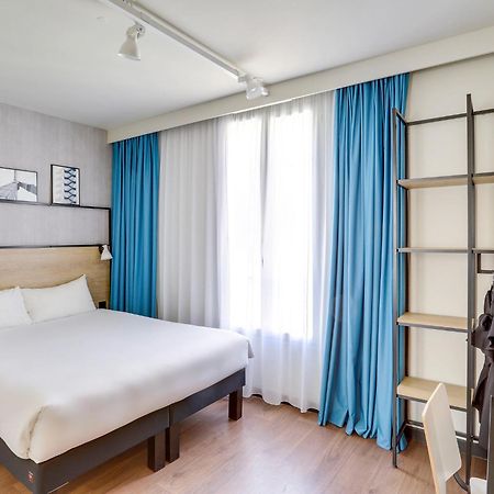 Ibis Levallois Perret Eksteriør billede
