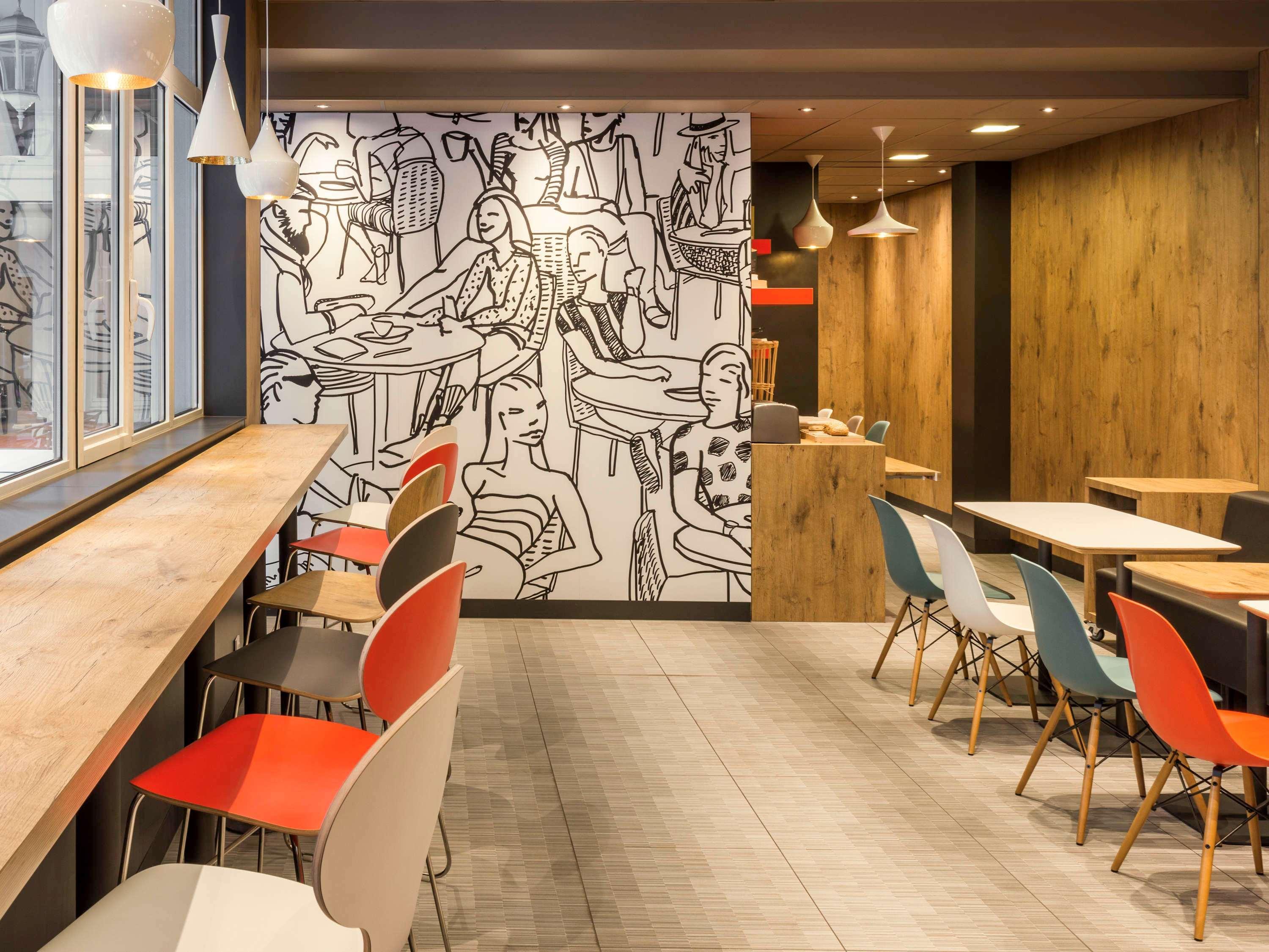 Ibis Levallois Perret Eksteriør billede