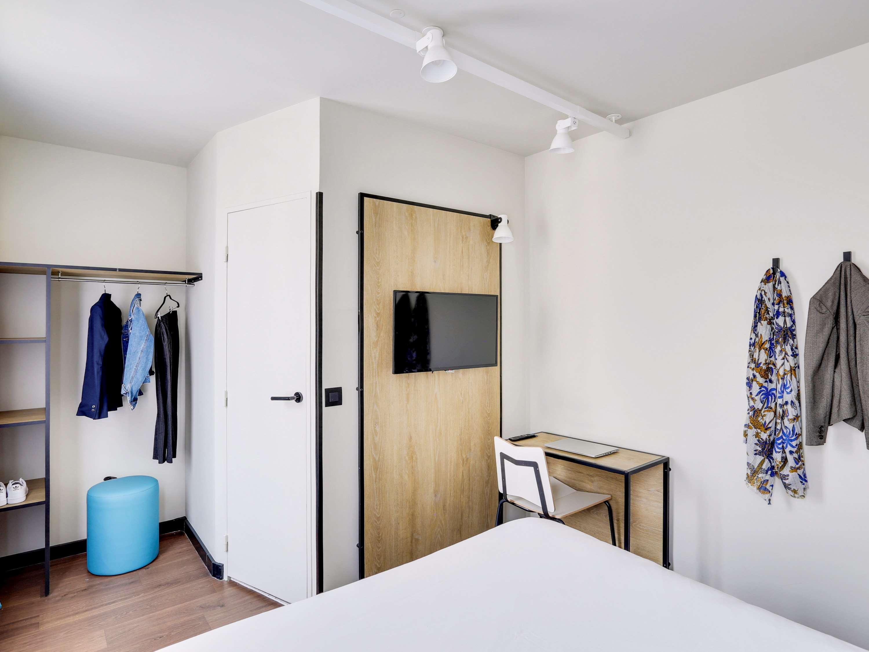 Ibis Levallois Perret Eksteriør billede